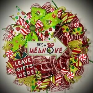 Grinch Christmas wreath XL 22 inch handmade grinch decorations Whoville